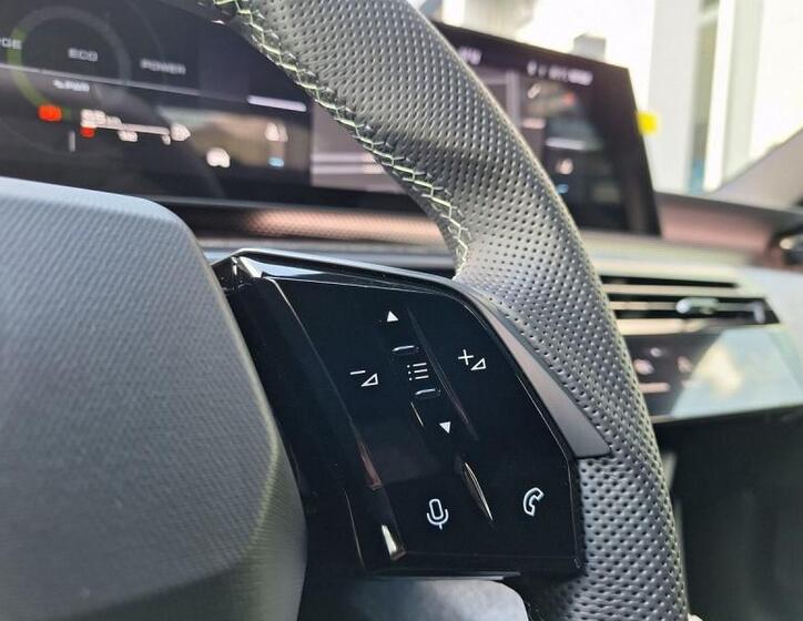 Peugeot 3008 12