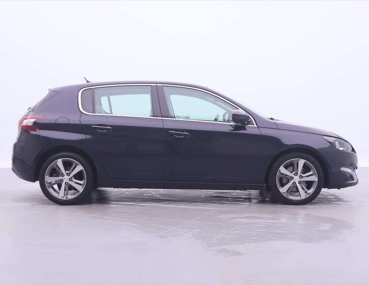 Peugeot 308 8