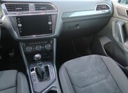 Volkswagen Tiguan 23
