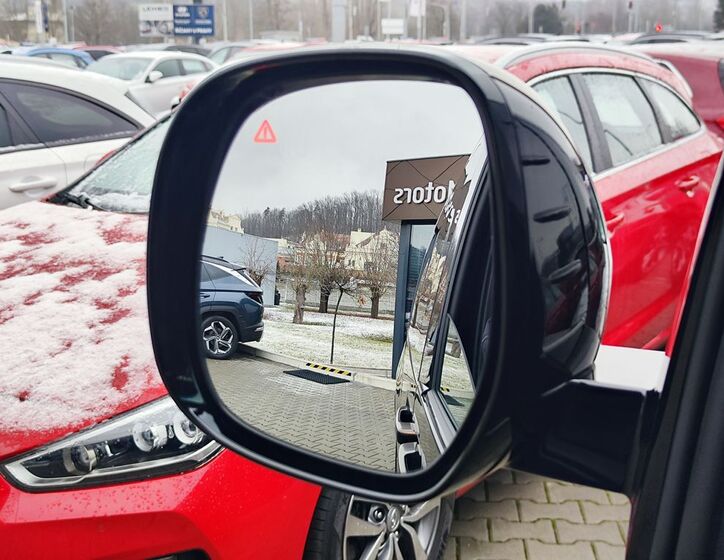 Hyundai Staria 19