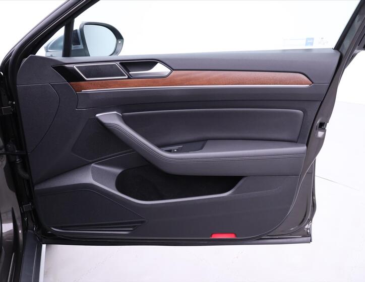 Volkswagen Passat 14