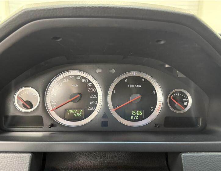 Volvo XC90 21