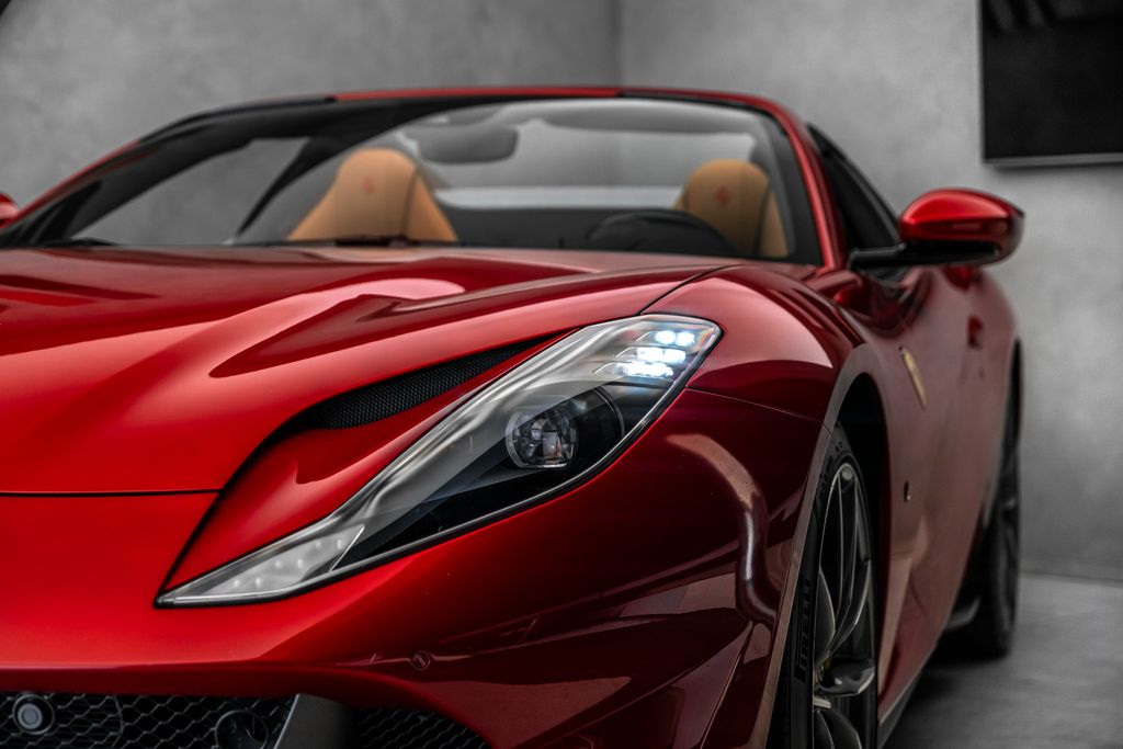 Ferrari 812