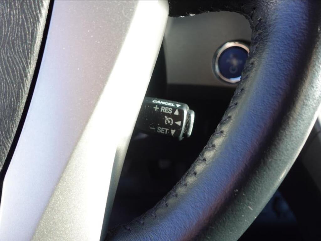 Toyota Prius 25