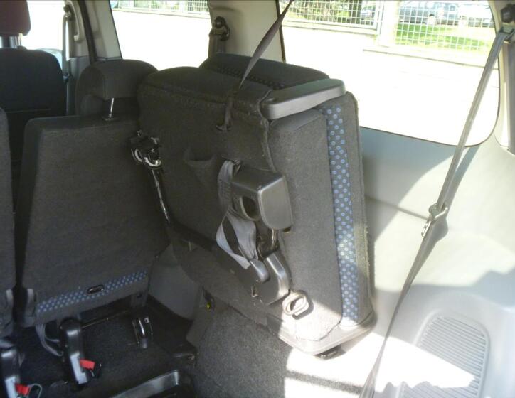 Nissan NV200 34