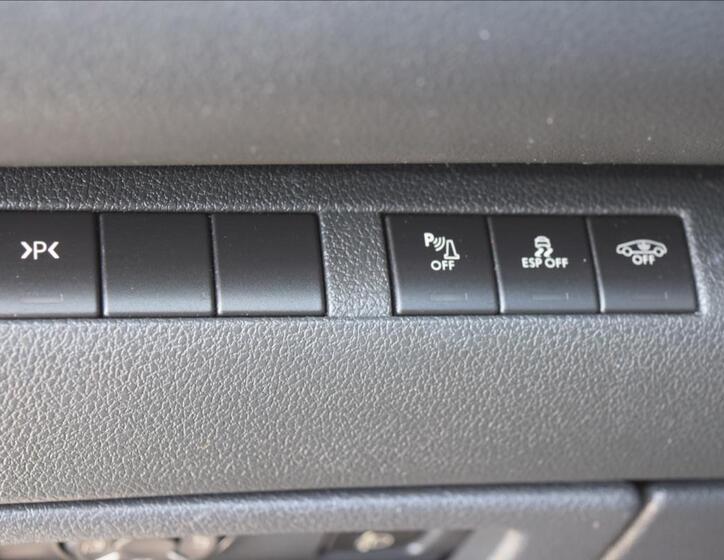 Peugeot 5008 30
