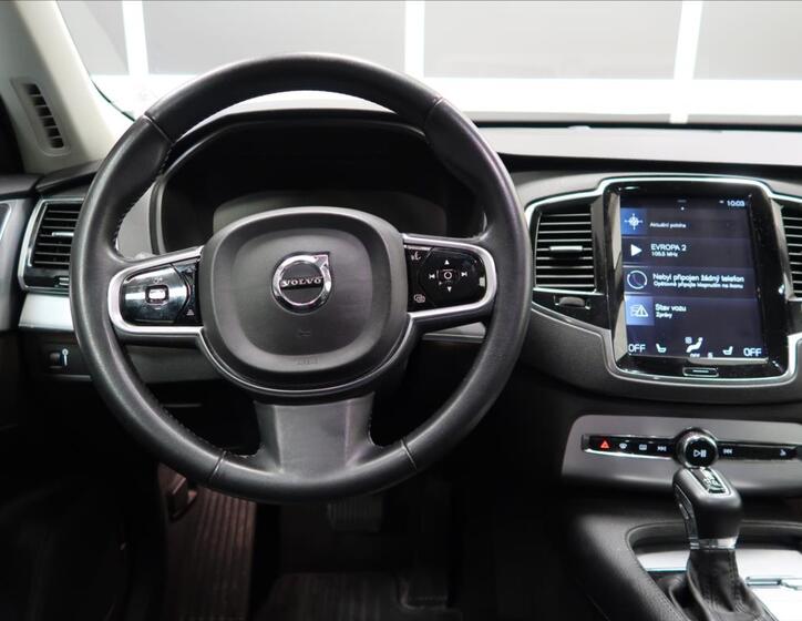 Volvo XC90 15