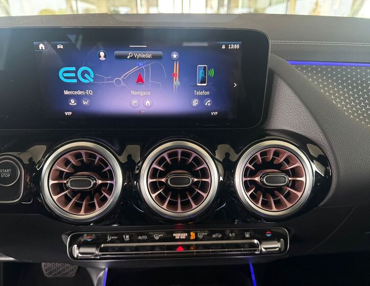Mercedes-Benz EQA 14