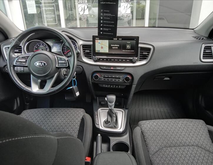 KIA Ceed 10
