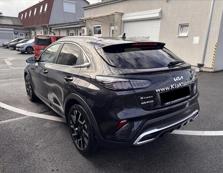 KIA XCeed 4