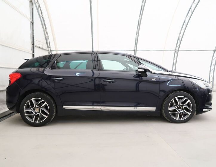 DS Automobiles DS5 4