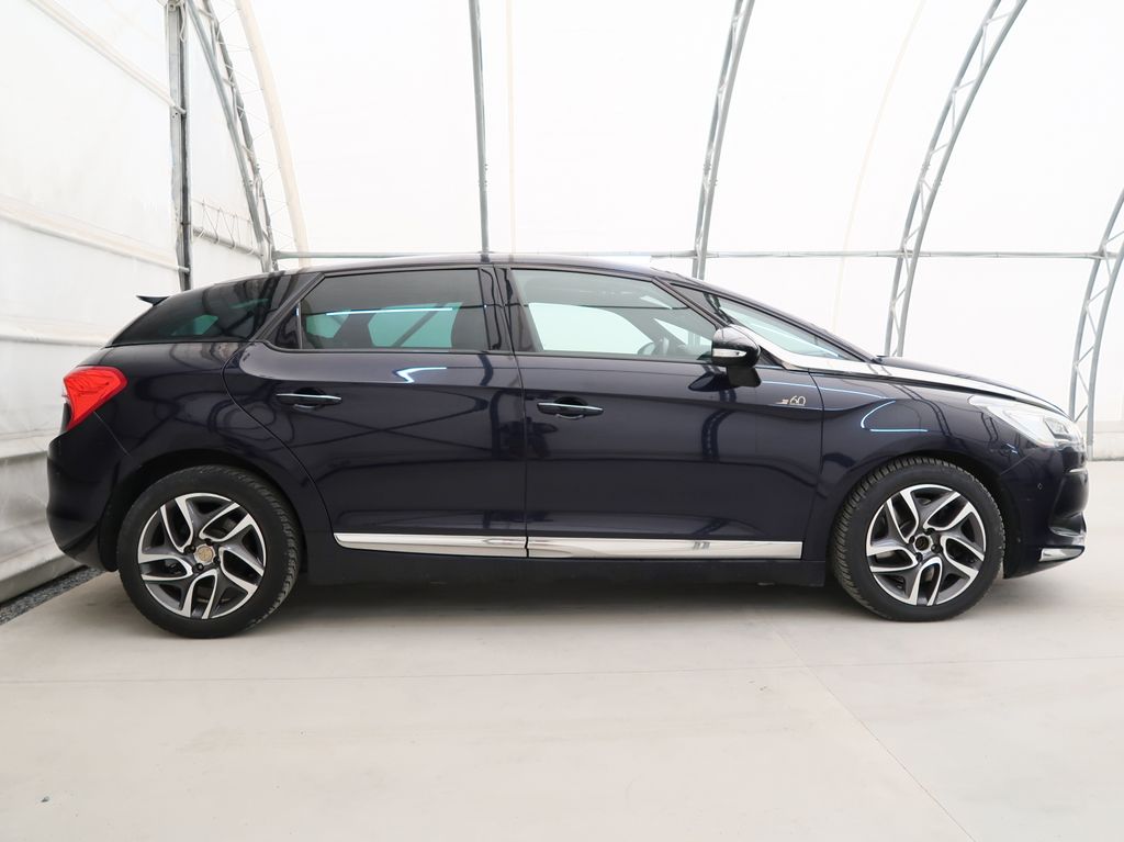 DS Automobiles DS5