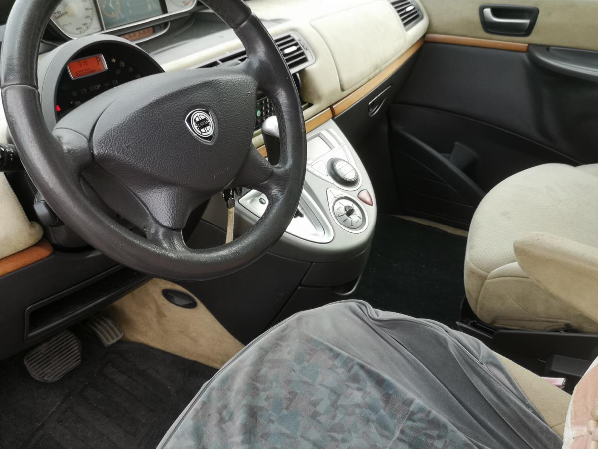 Lancia Phedra