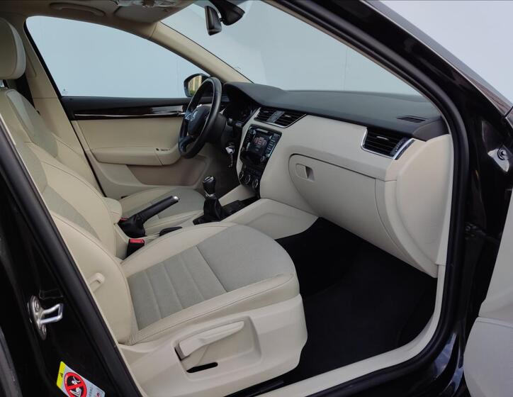 Škoda Octavia 15