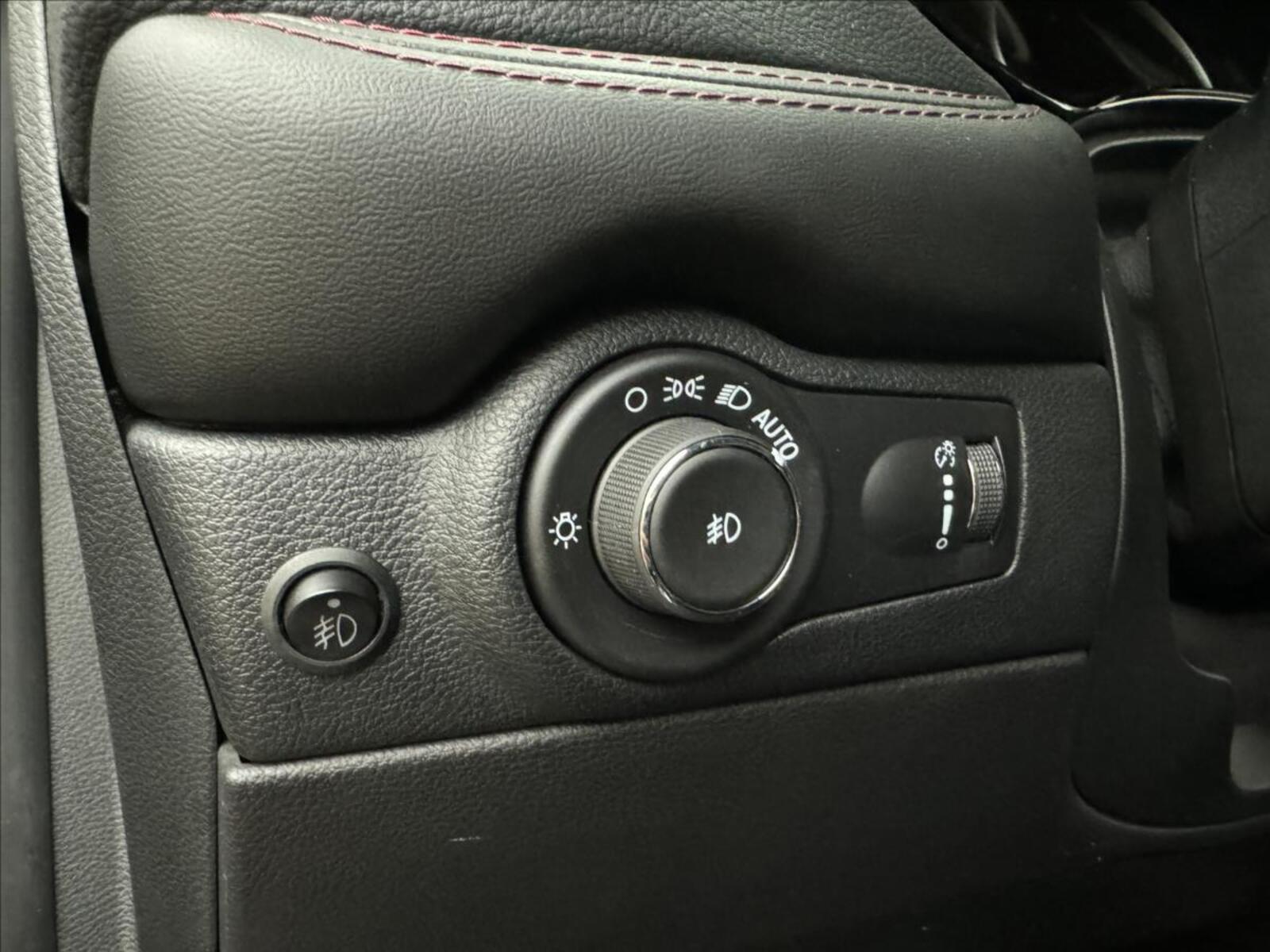 Dodge Durango 8