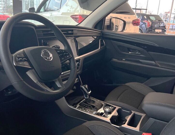 SsangYong Korando 7