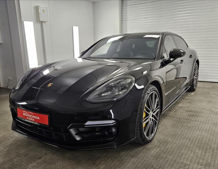 Porsche Panamera 3