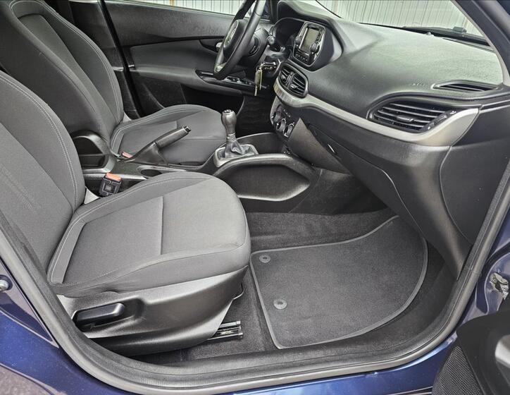 Fiat Tipo 25