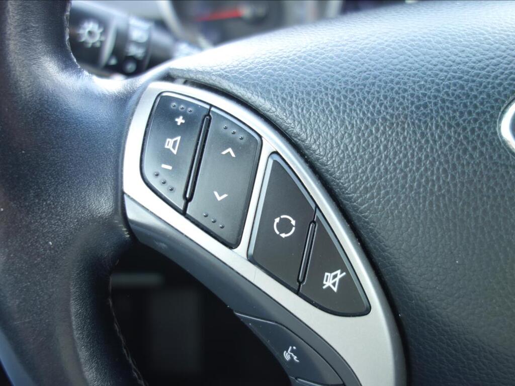 Hyundai i30 23