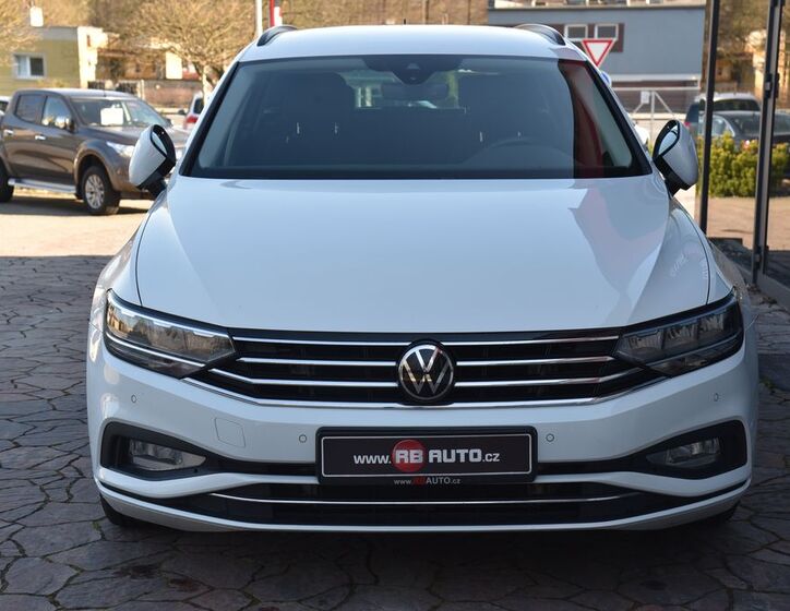 Volkswagen Passat 2