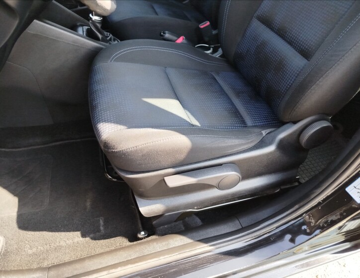 Hyundai ix20 11