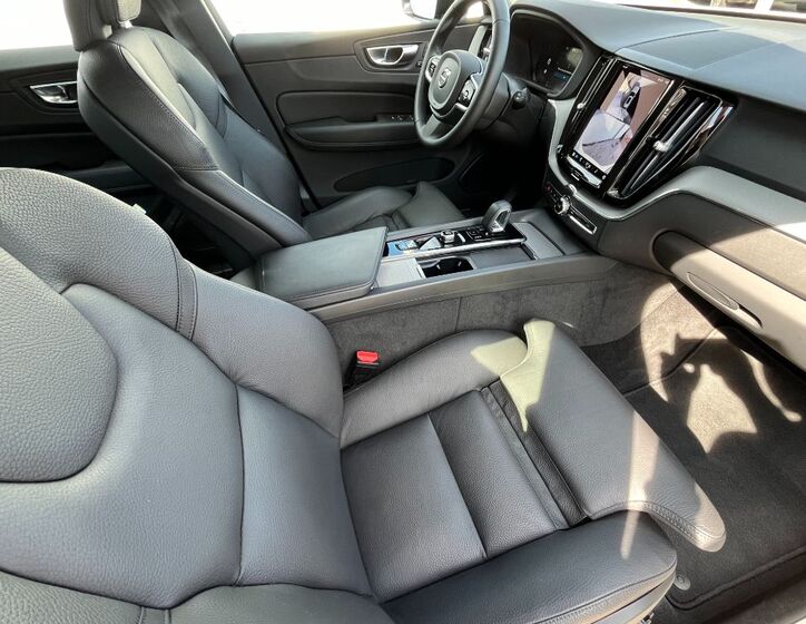 Volvo XC60 25