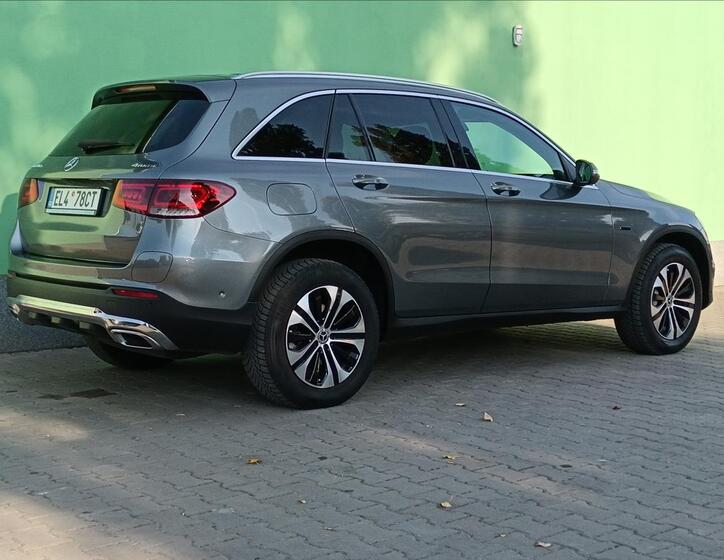 Mercedes-Benz GLC 7