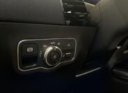 Mercedes-Benz GLA 11