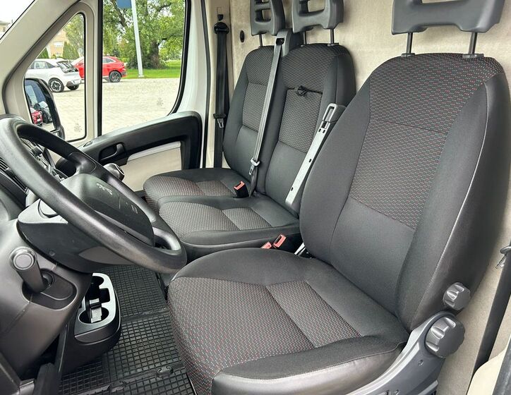 Peugeot Boxer 5