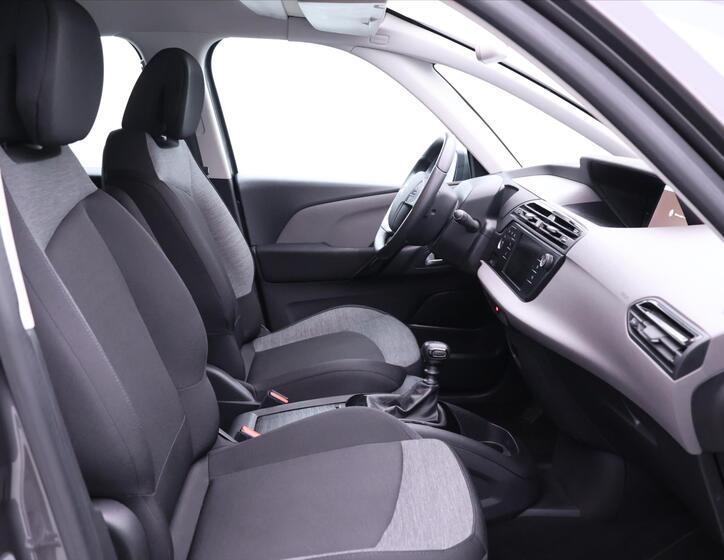Citroën Grand C4 SpaceTourer 12