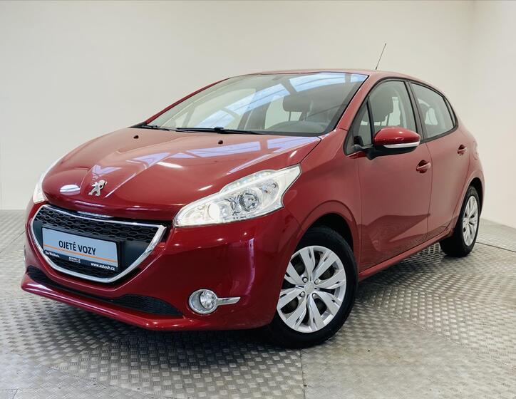Peugeot 208 1