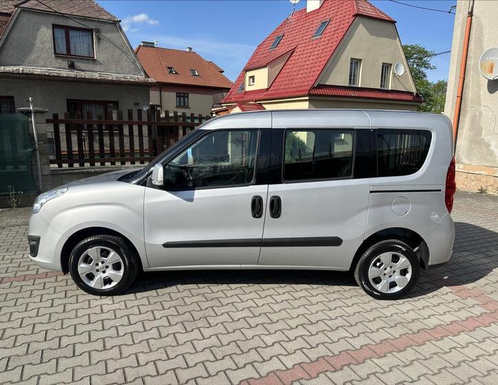Opel Combo 7