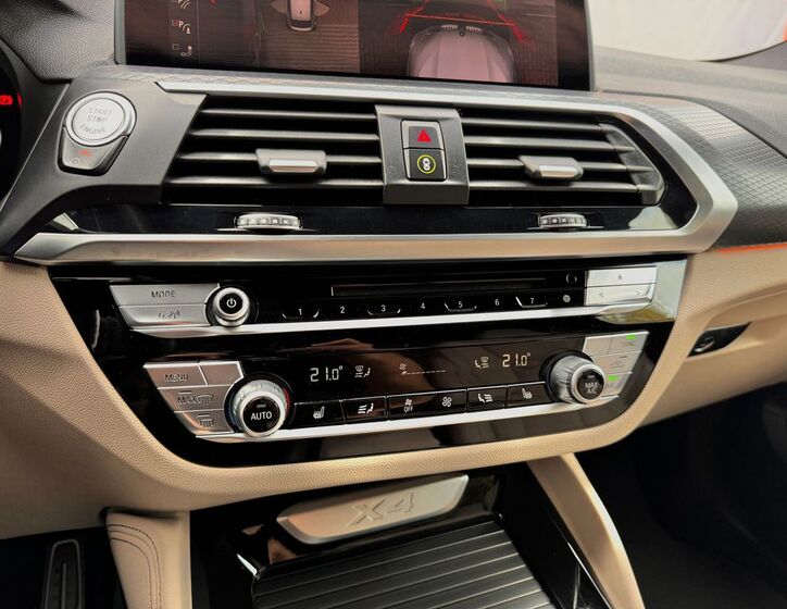 BMW X4 25