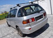 Toyota Picnic 6