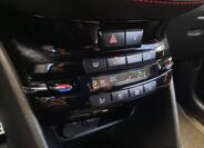 Peugeot 208 24