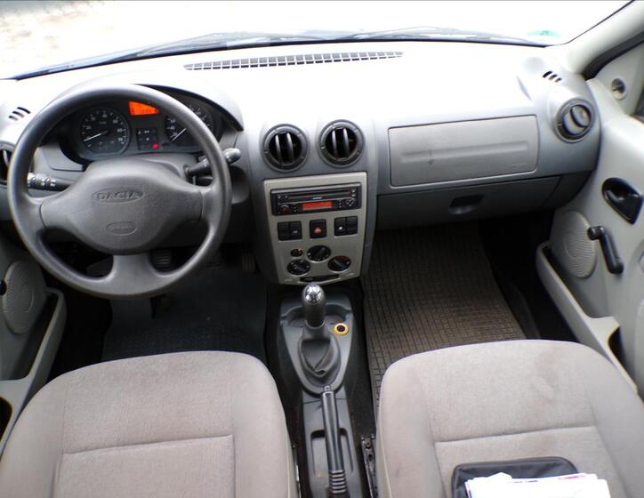 Dacia Logan 7