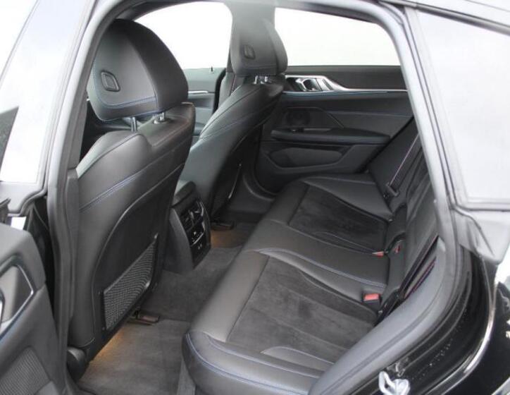 BMW i4 7