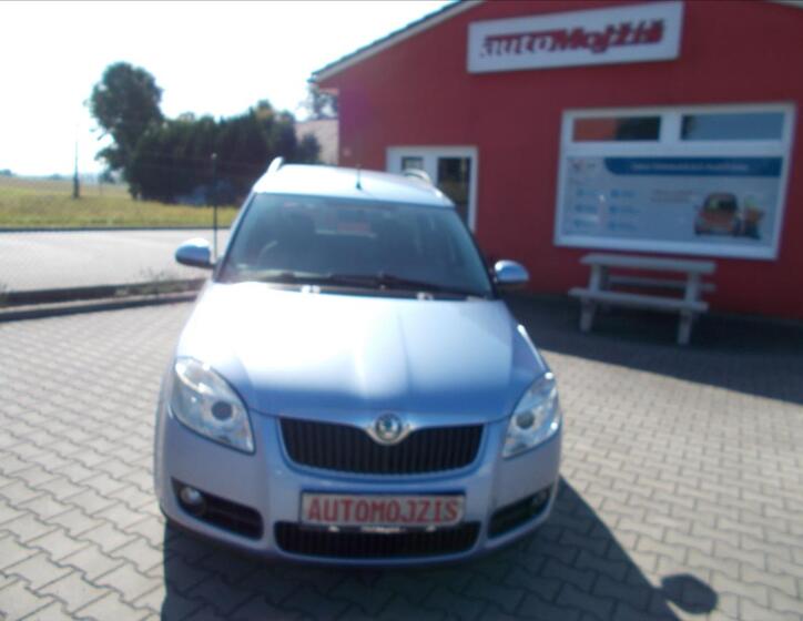 Škoda Roomster 2