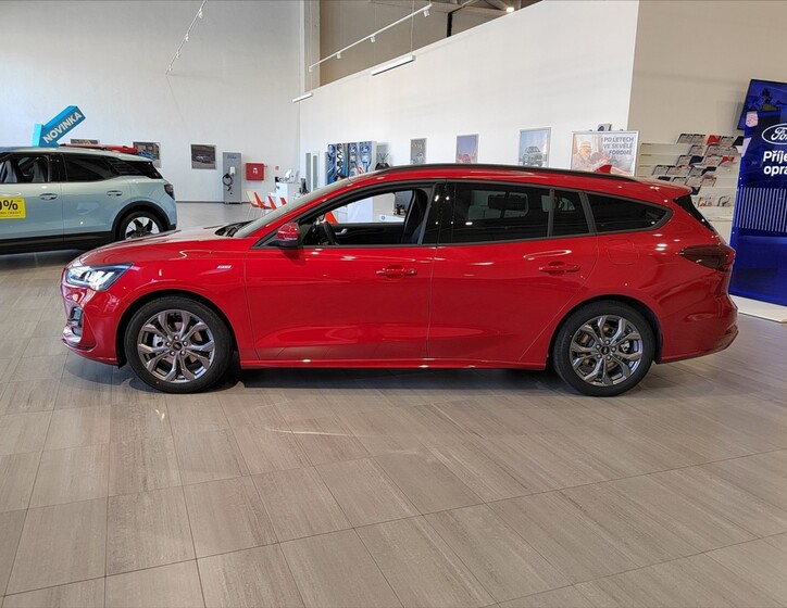 Ford Focus 9