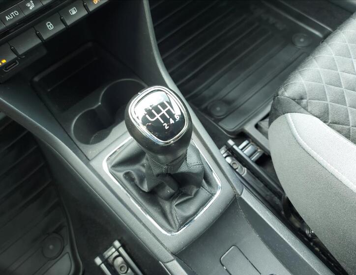 Škoda Rapid 38