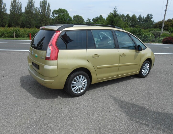 Citroën C4 Picasso 6