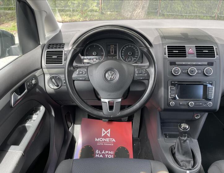 Volkswagen Touran 19