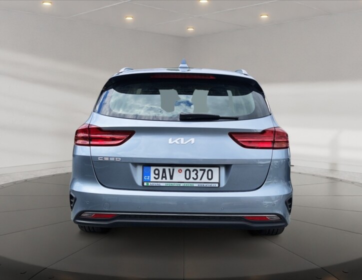 KIA Ceed 4