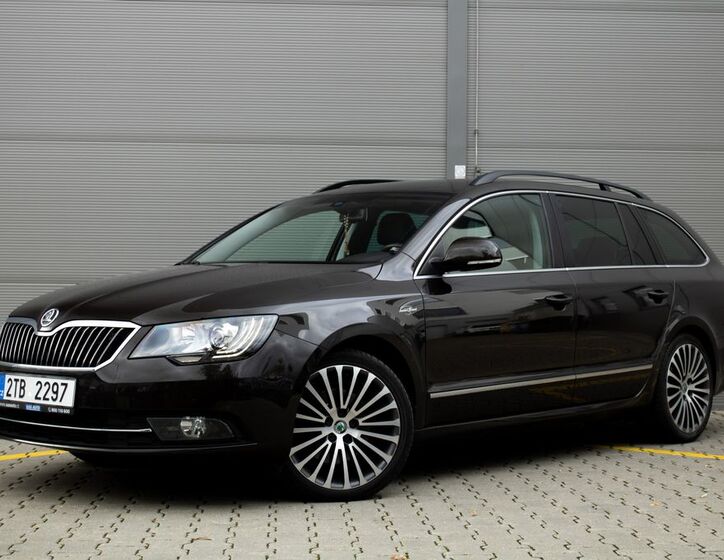 Škoda Superb 1