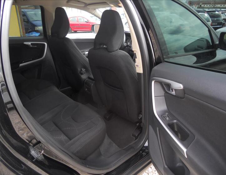 Volvo XC60 18