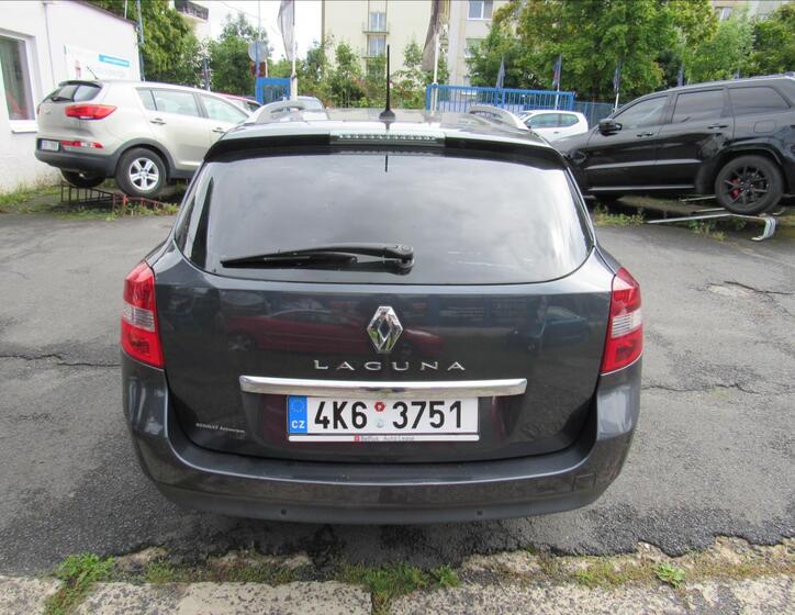 Renault Laguna 5