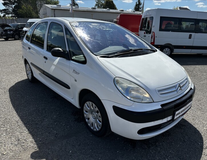 Citroën Xsara Picasso 8