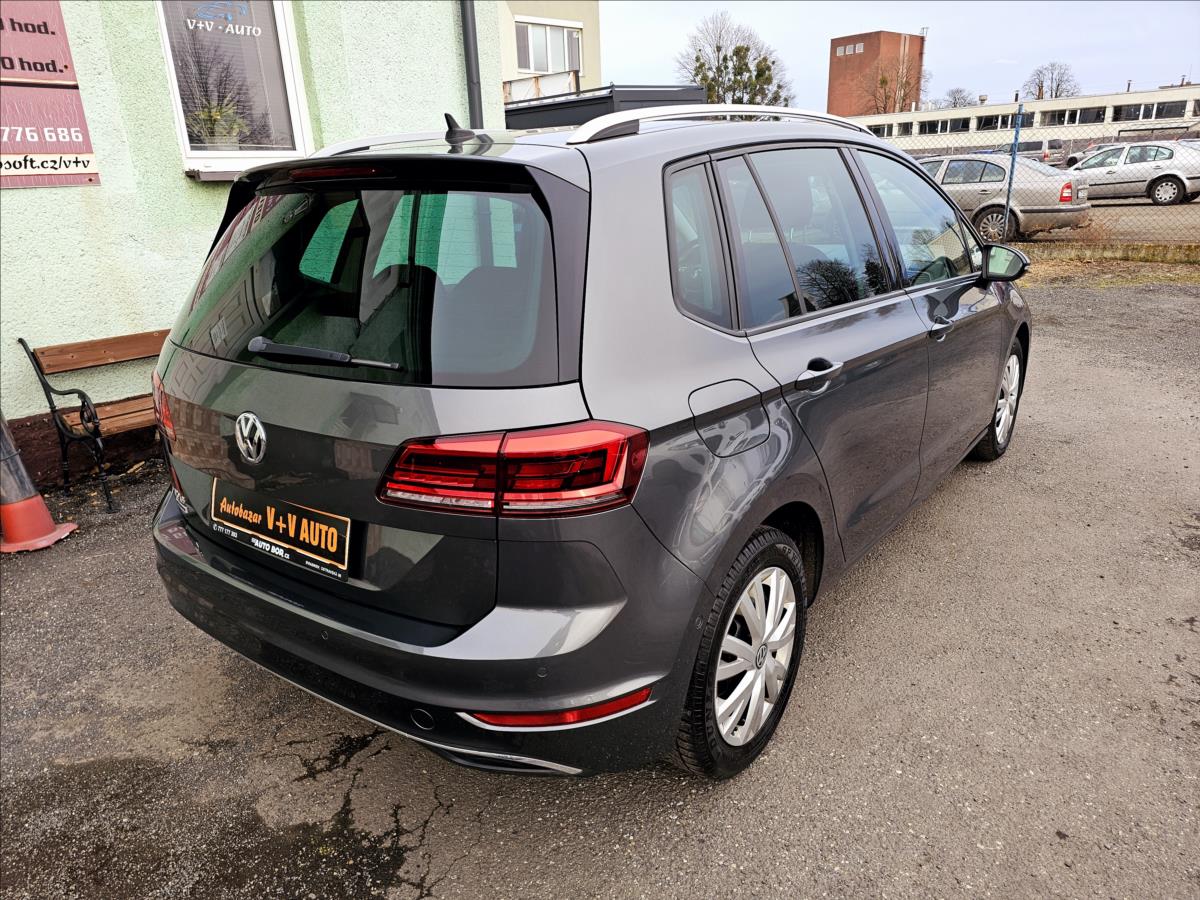 Volkswagen Golf Sportsvan