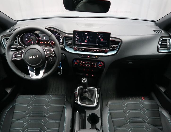 KIA Ceed 11