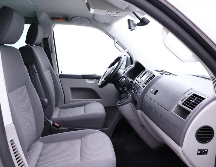 Volkswagen Transporter 14